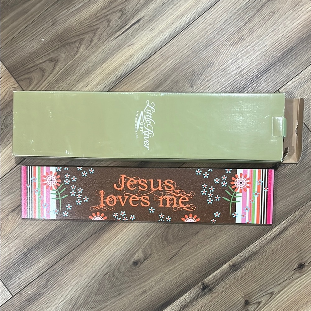 Brown Jesus Loves Me Wall Decor by Little River Gifts